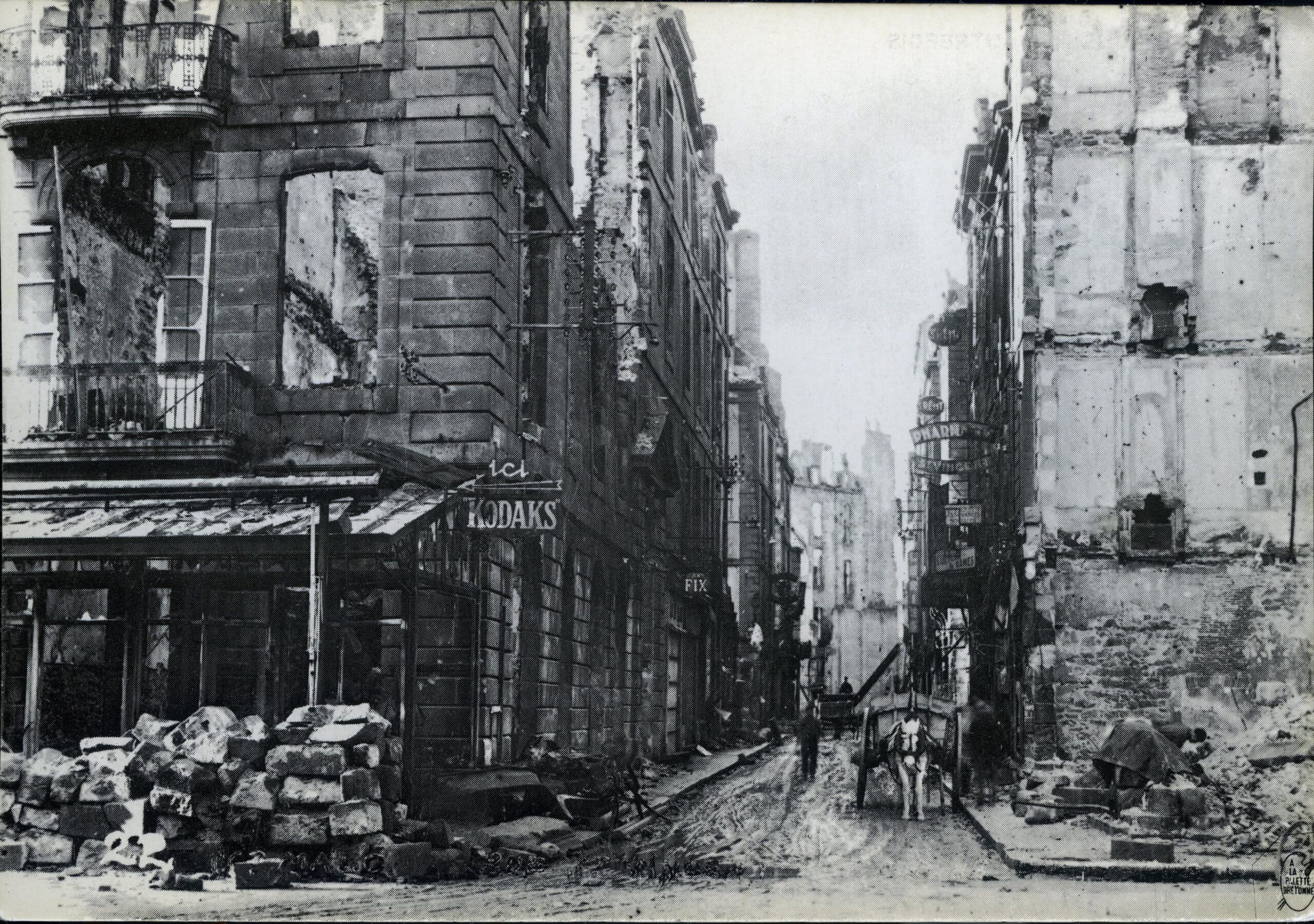 1944年、戦災を受けたフランスのサン・マロ