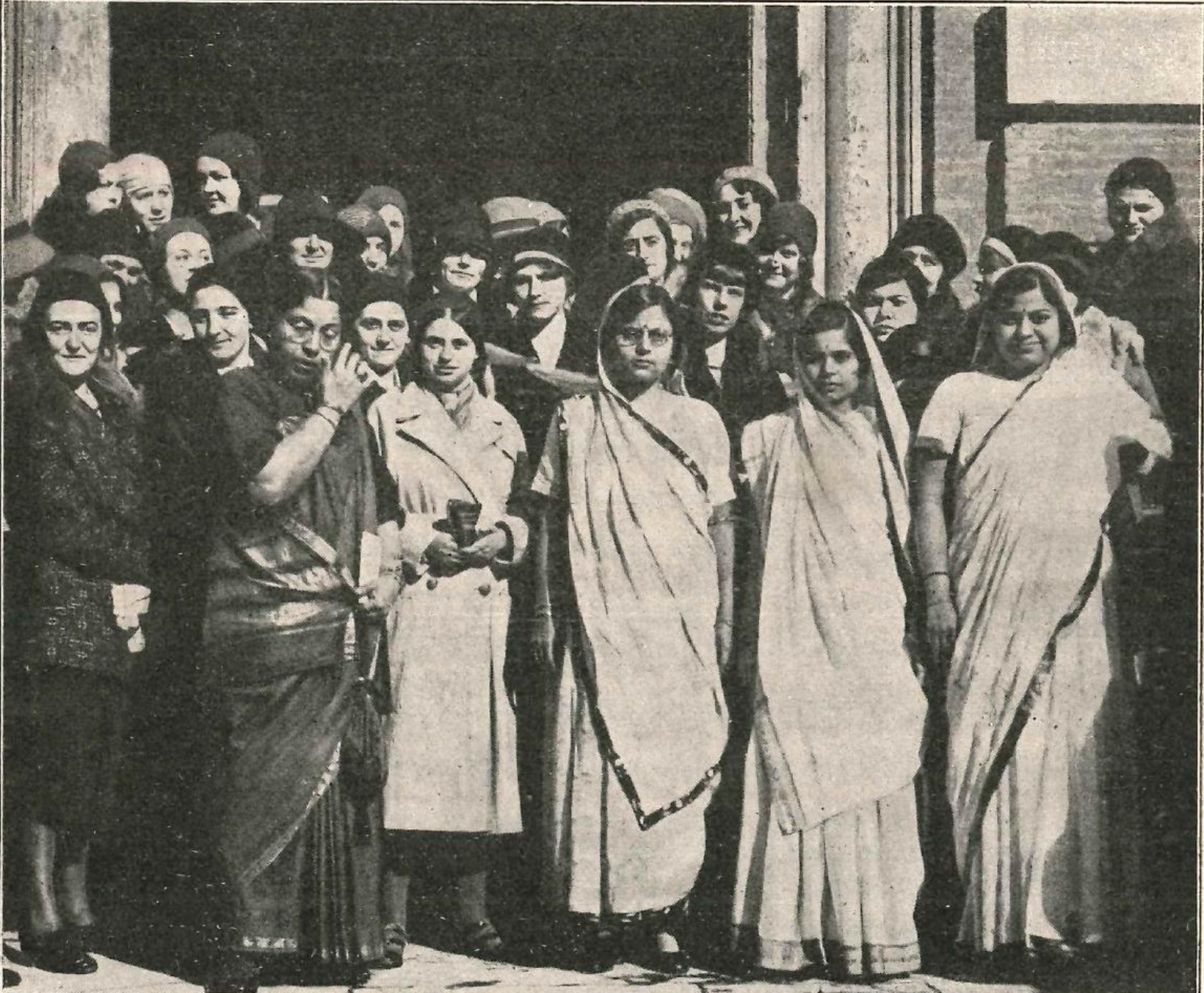 1931年、第16回国際モンテッソーリ養成コースに参加したインド人受講生たち